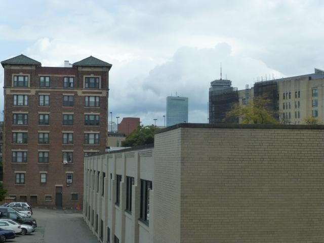 Building Photo - 101 Monmouth St