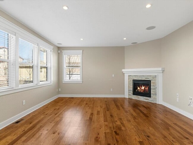 Building Photo - 3465 Willow St