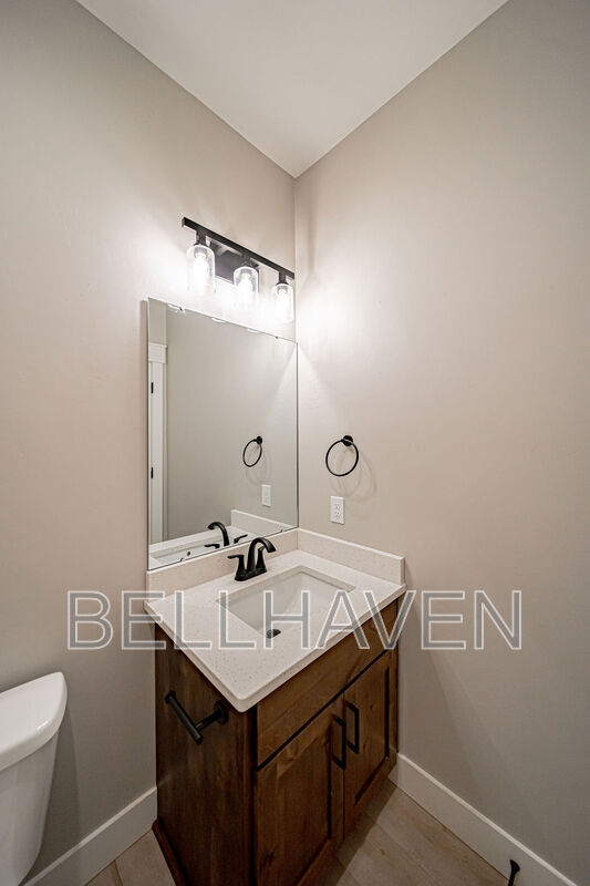 Building Photo - 1483 Fremont Ave