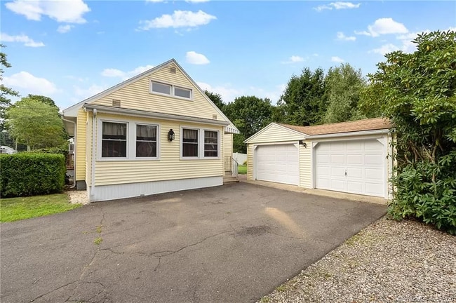 Building Photo - 73 Wepawaug Dr