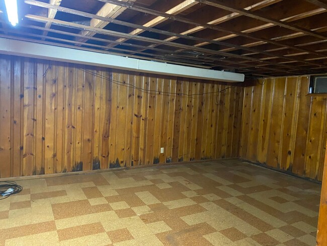 Building Photo - 2806 Bainbridge Ave