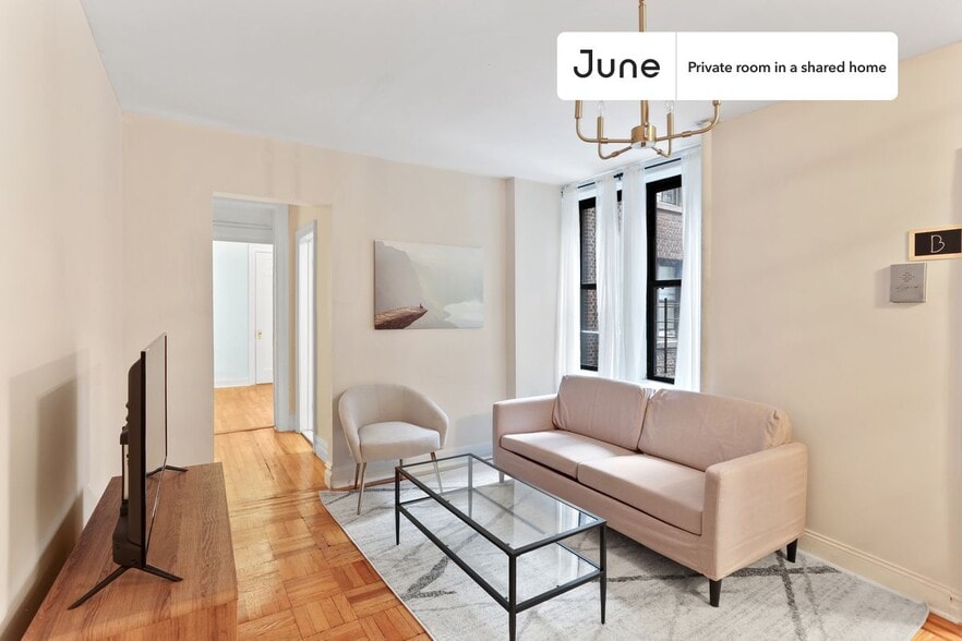 Building Photo - Room in Shared 2 bed/1 bath home