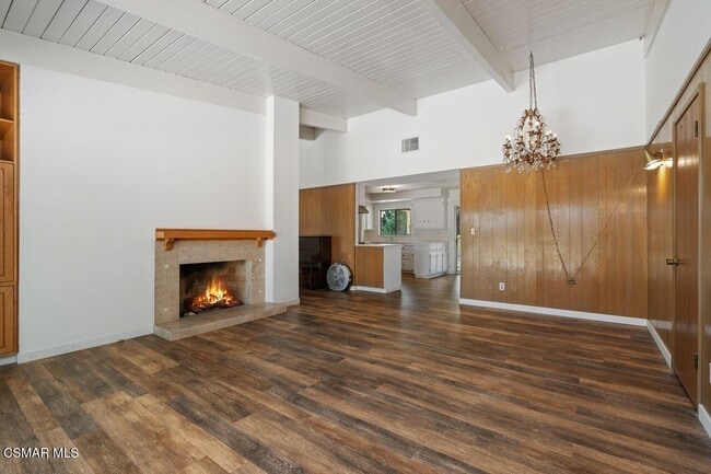 Building Photo - 5708 Wilhelmina Ave