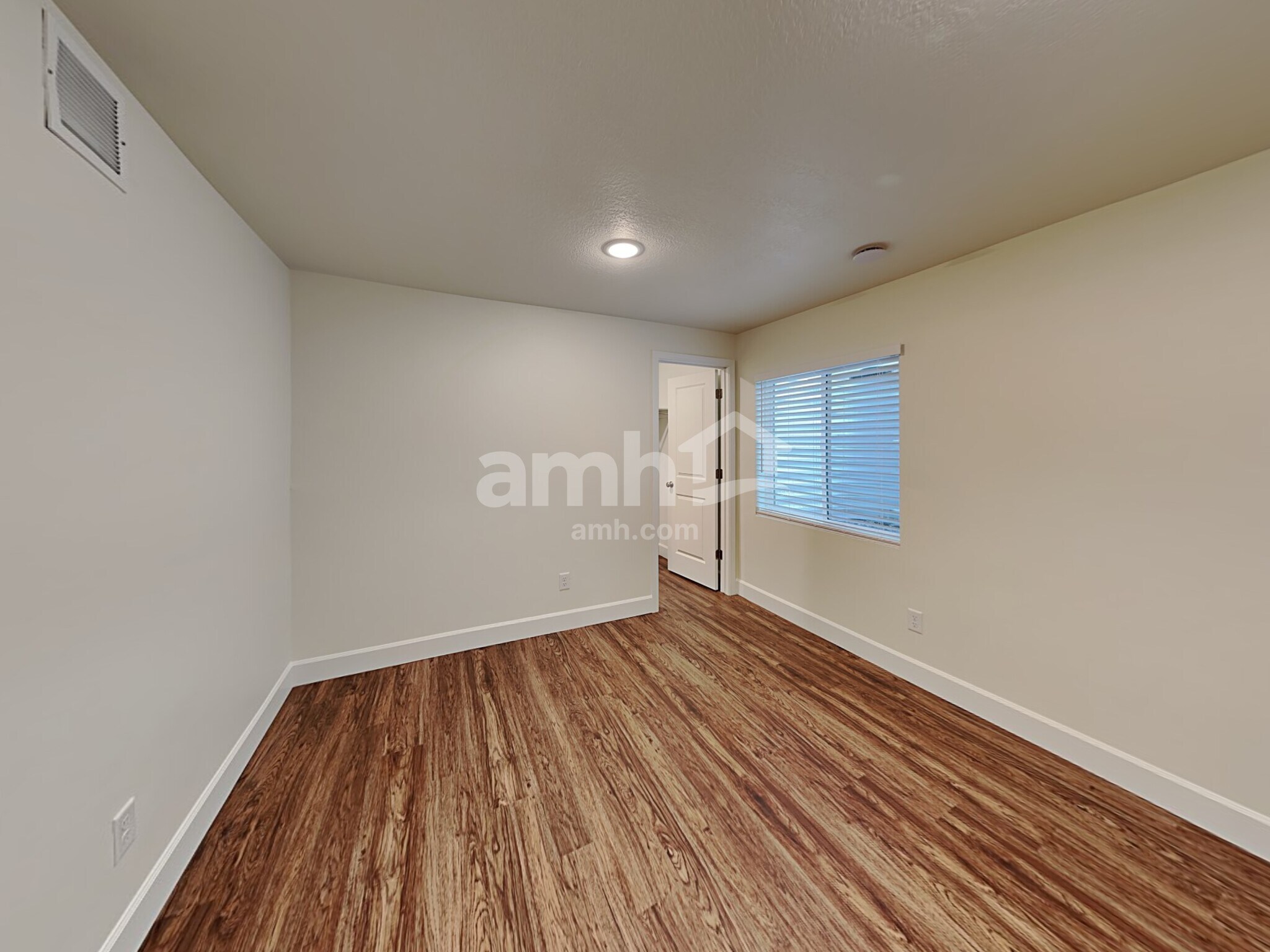 Building Photo - 6099 W Copper Hawk Dr