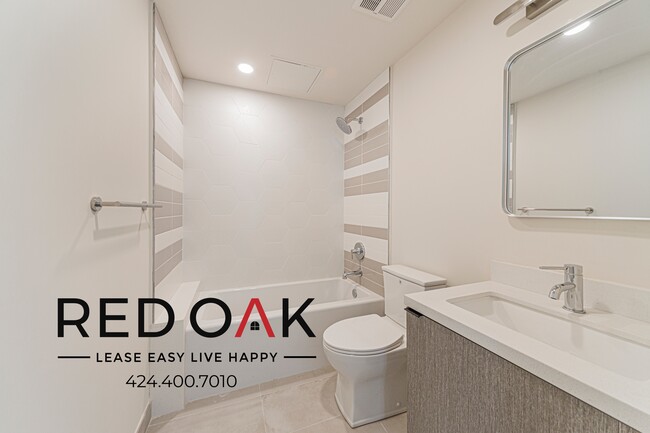 Building Photo - 5320 Cartwright Ave