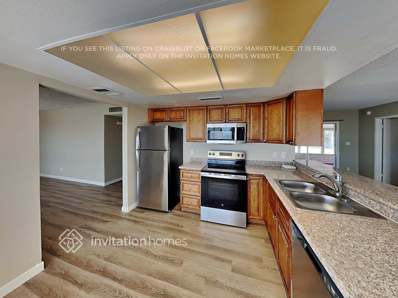 Building Photo - 3844 W Acapulco Ln