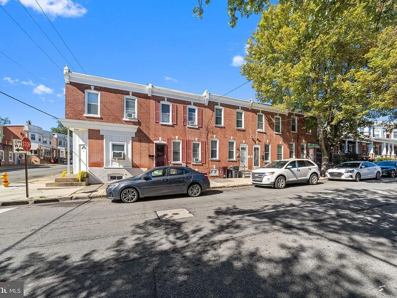 Building Photo - 431 S Harrison St