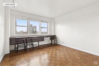 Building Photo - 111 3rd Ave