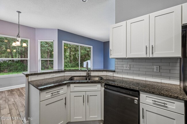 Building Photo - 3954 Trail Ridge Rd