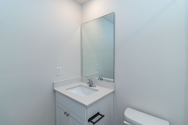 Building Photo - Modern 3 BR | 2.5 BA Townhome in Goldsboro *Newly Developed Seymour Village*