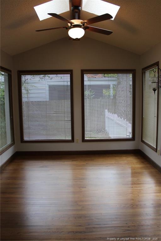 Building Photo - 236 Pinecrest Dr