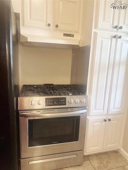 Building Photo - 5119 Parklane Dr