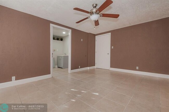 Building Photo - 21521 S Heritage Cir