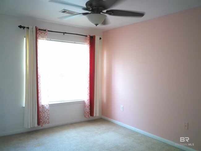 Building Photo - 1517 Regency Rd