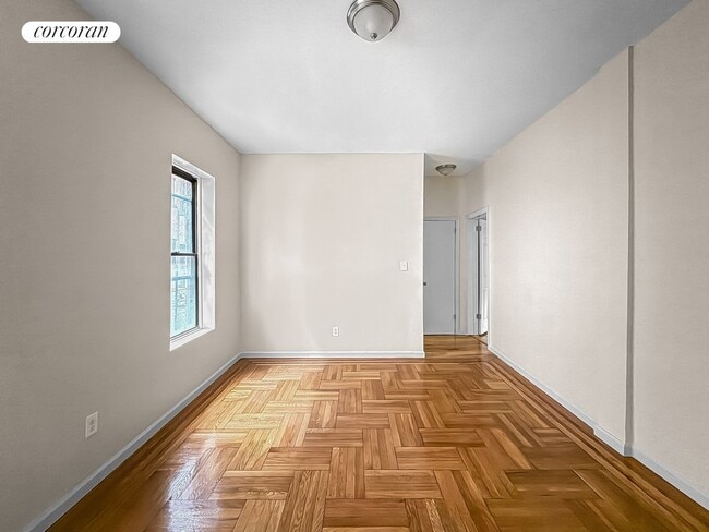 Building Photo - 265 74th St