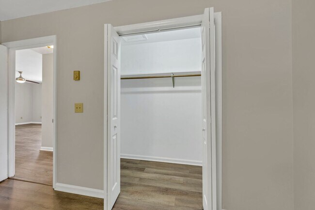 Building Photo - 7863 NC-163