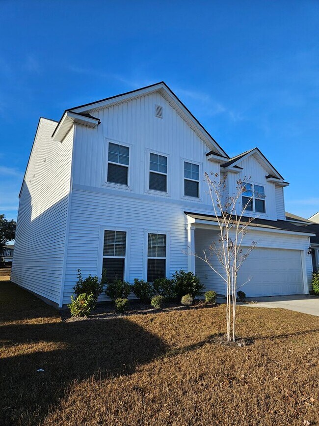 Building Photo - 1921 Zonny Moss Dr