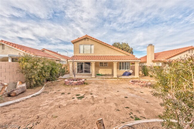 Building Photo - 7767 Parnell Ave