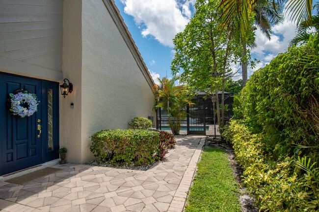 Building Photo - 9708 Erica Ct