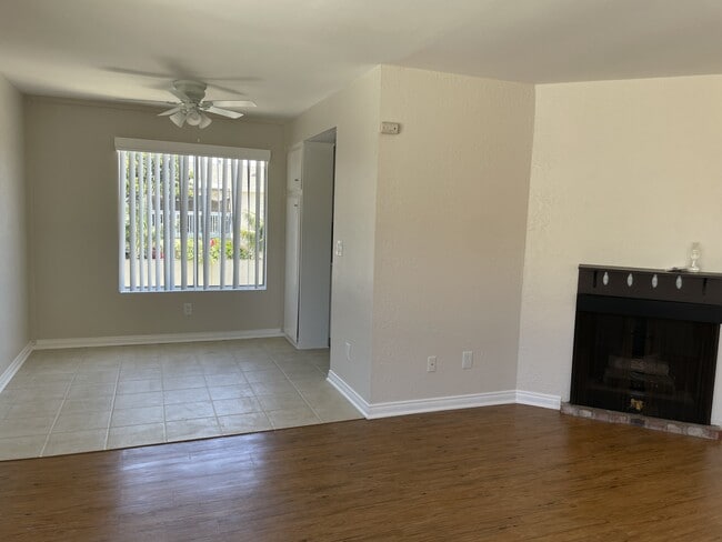 Building Photo - 1501 Huntington St
