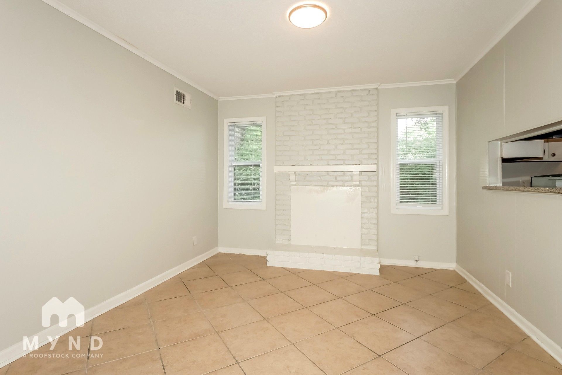 Building Photo - 8206 Whitehead Dr