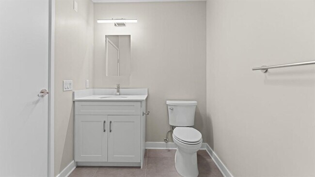 Building Photo - 475 Communipaw Ave