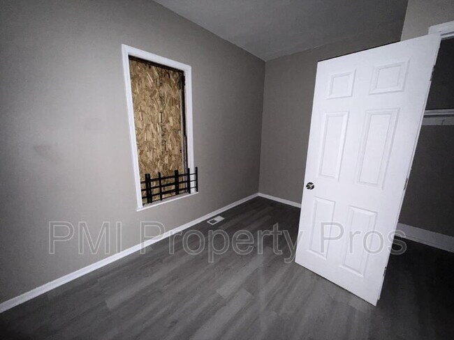Building Photo - 1943 N 38th St