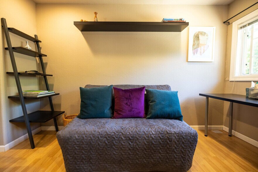 Building Photo - 611 Rheem Blvd