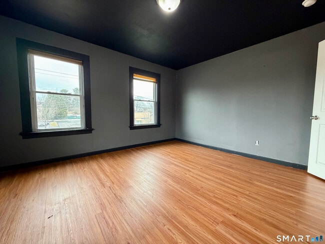 Building Photo - 244 Main St