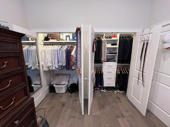 Building Photo - 45 Broad St