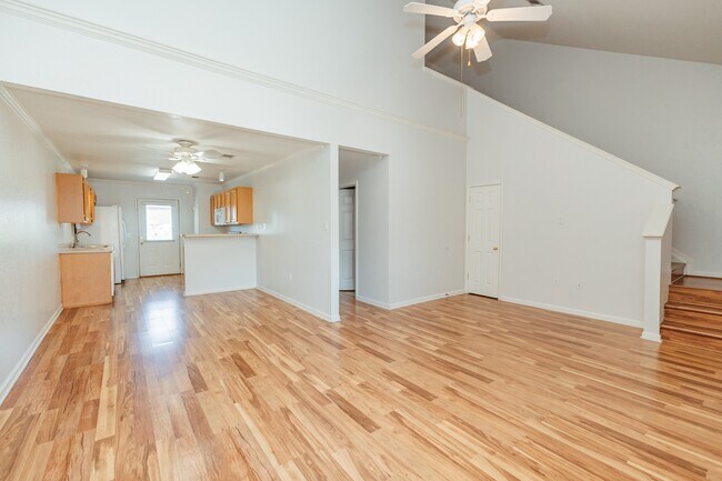 Building Photo - 1150 Airport Rd