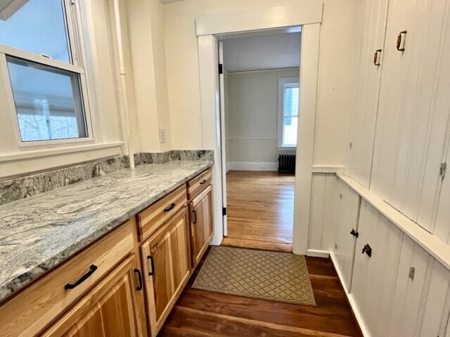 Butlers Pantry - 692 Main St