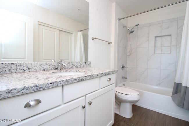 Building Photo - 2511 W Queen Creek Rd