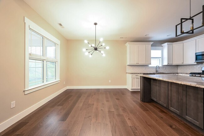 Building Photo - Beautifully Updated 3 Bedroom Home with Sunroom, Two-Car Garage, and Upscale Finishes
