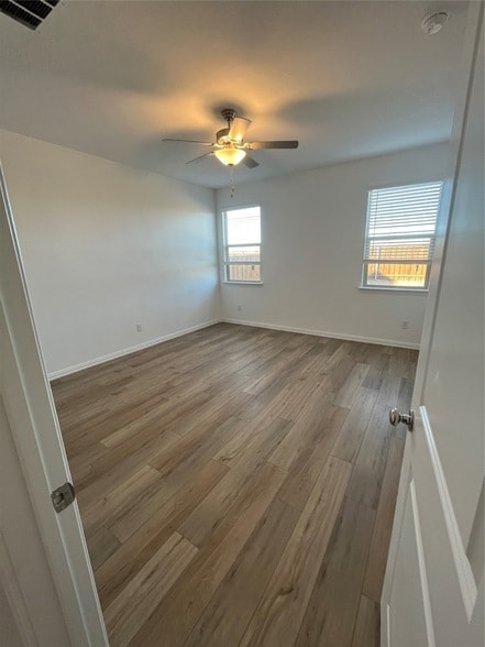 Building Photo - 124 Wyndemere Ln