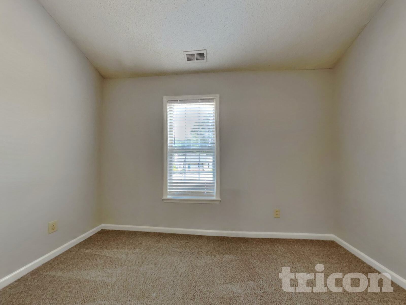 Building Photo - 2113 Ruddy Rd