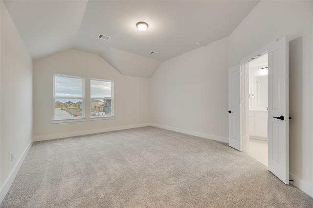 Building Photo - 9013 Wyndemere Ln