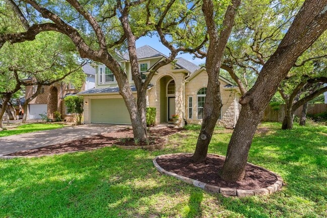 Building Photo - 2104 Lobelia Dr