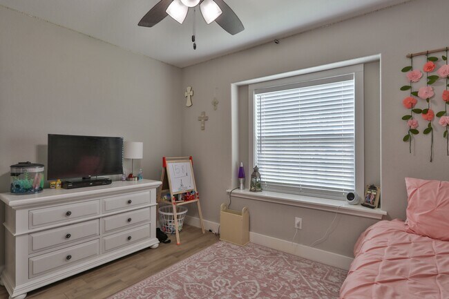 Building Photo - 13202 Cardin Ln