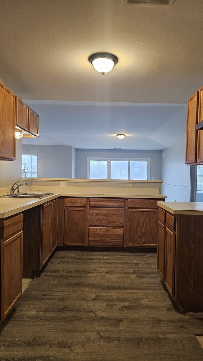 Building Photo - 4046 Kirkway Ct