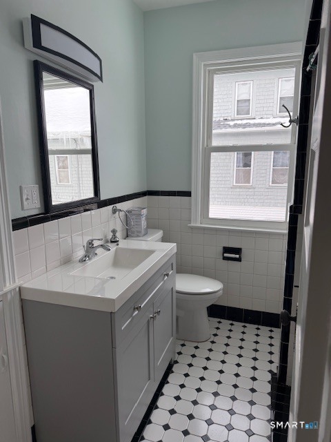 Building Photo - 264 Broad St