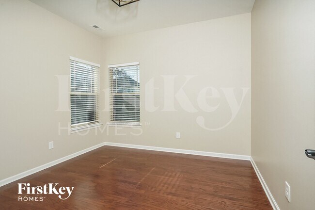 Building Photo - 2456 Bearded Iris Ln