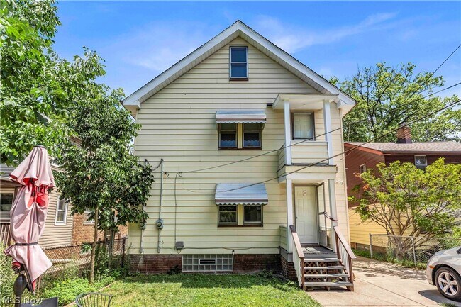 Building Photo - 3396 W 130th St