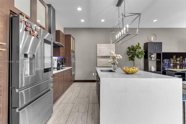 Building Photo - 16184 SW 136 Way