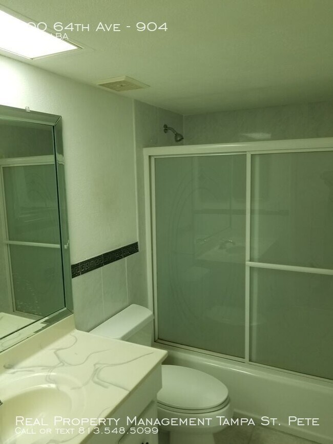 Building Photo - WATERFRONT CONDO ON ST PETE BEACH