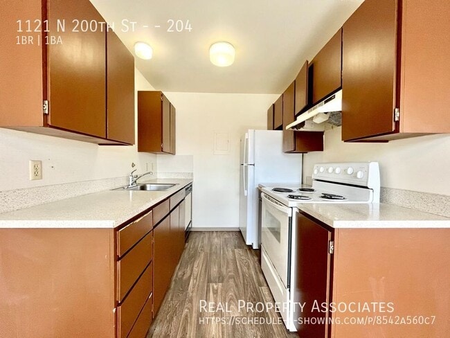 Building Photo - 1121 N 200th St