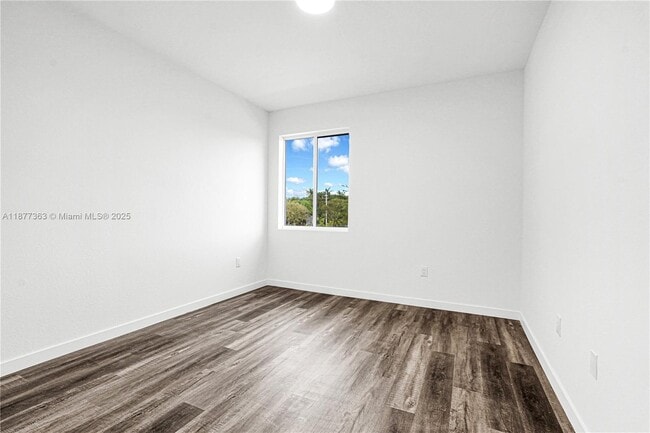 Building Photo - 22511 SW 125th Ave