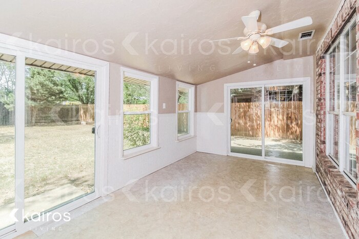 Building Photo - 6710 Hatton Rd