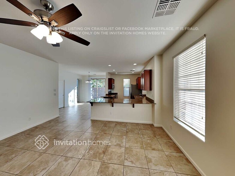 Building Photo - 3369 E Liberty Ln