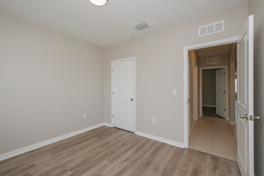 Building Photo - 14133 Arbor Pines Dr